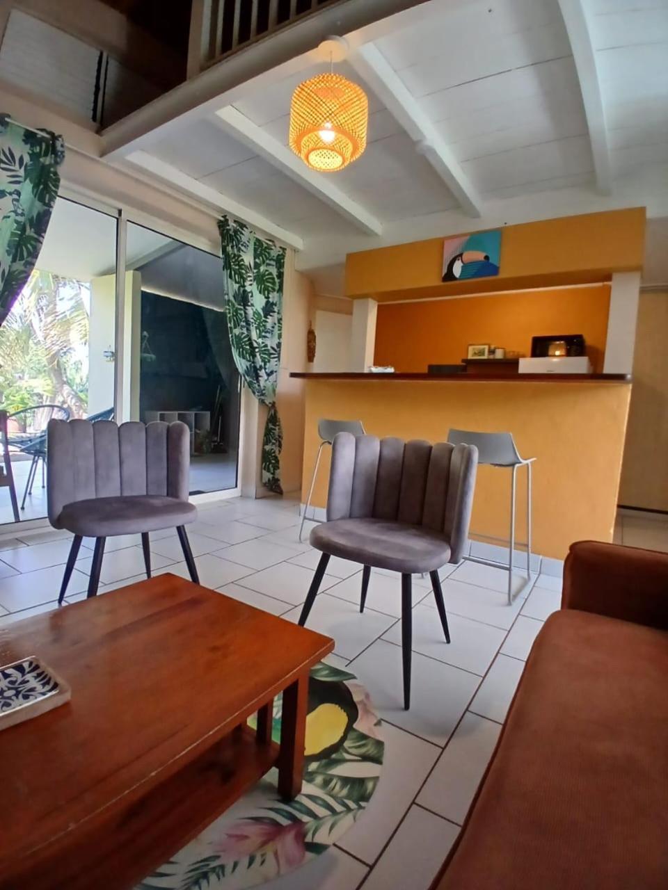 Ti Repos Martinique - Maison Avec Spa Шельшер Экстерьер фото